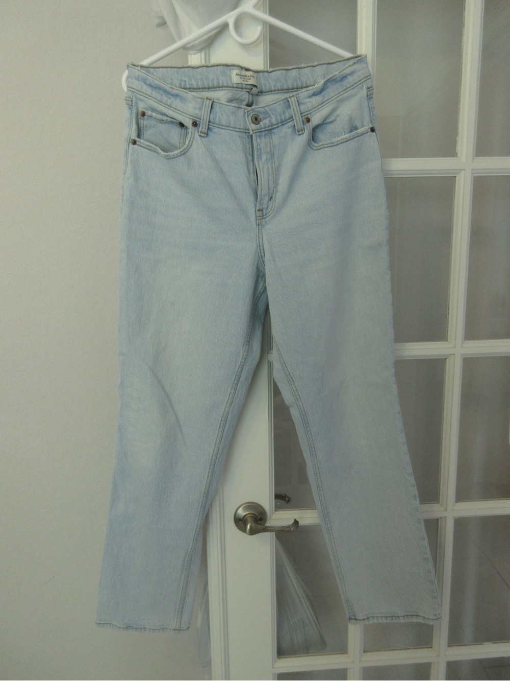 Abercrombie 90s Mid rise Light Wash Women’s Jeans curve love size 12R